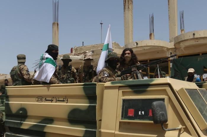 هيئة تحرير الشام تقاتل المنشقين في&nbsp;أدلب