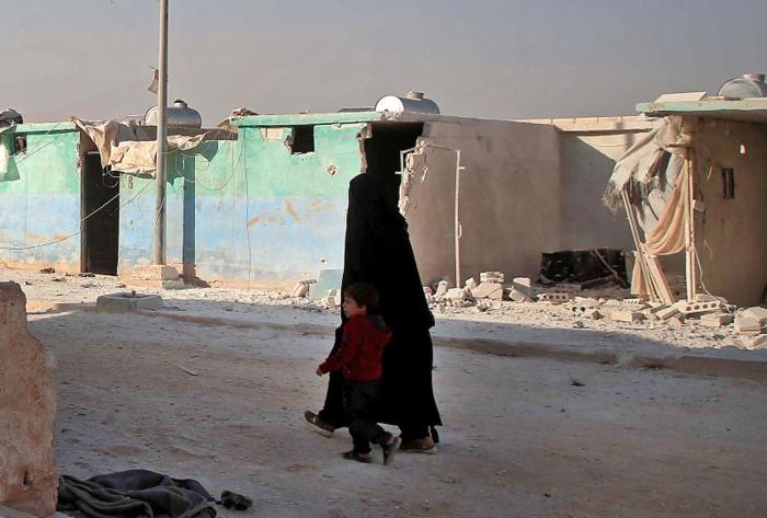 EXCLUSIVE: Women smuggled out of al-Hol held by HTS in Idlib&nbsp;camp