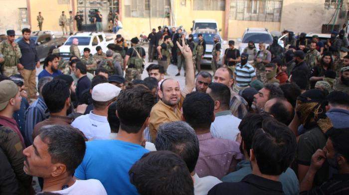 Syria: Release of jailed ex-soldier triggers angry protests in opposition stronghold 